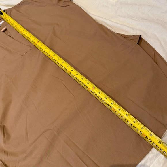 Like New‼️ Uniqlo Extra Fine Cotton Beige V-Neck Long Blouse Shirt, Size S - Picture 11 of 16